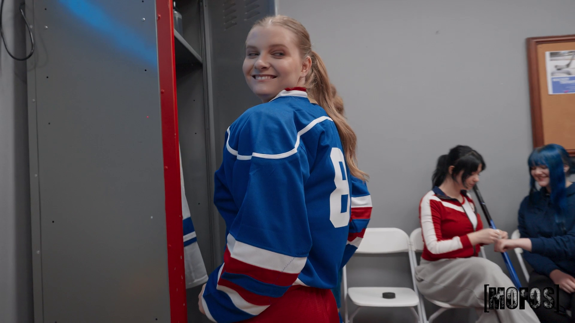 LetsPostIt 25-06-01 Harlow West Hockey Locker Room 1080p
